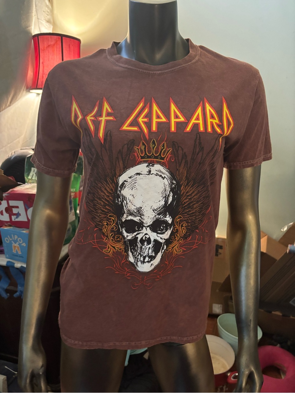 Def Leppard Brown Short Sleeve Graphic Tee